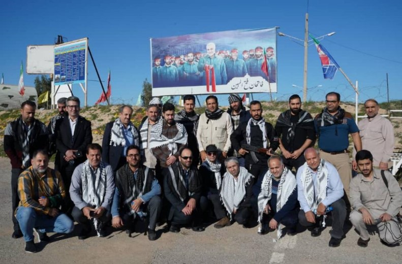 بازدید کاروان راهیان نور بانک صنعت و معدن از مناطق جنگی جنوب کشور

