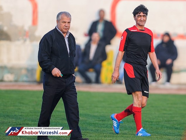 همه پرسپولیسی ها باید هییت علی پروین جمع بشوند 