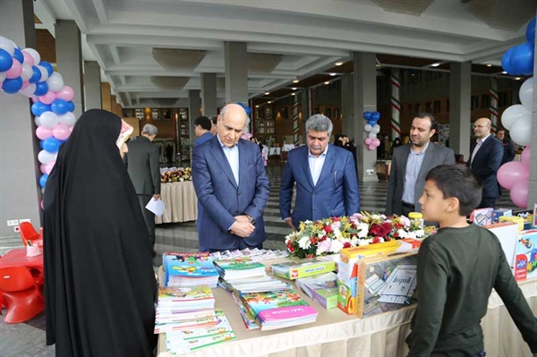 برپایی نمایشگاه حجاب وعفاف در بانک کشاورزی