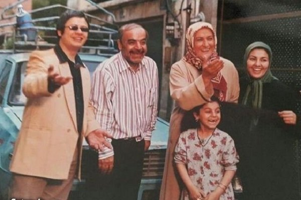 سکانس خنده دار از خانه بدوش | بچه های مردم دستشویی هم نمیرن + فیلم 