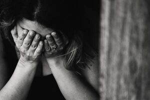 تجاوز گروهی به دختر دانش‌آموز در زنگ تفریح+عکس
