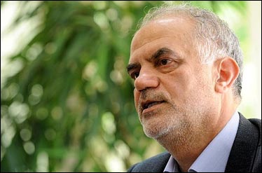 کاندیداها با تیم و برنامه قوی اعتماد عمومی را جلب می‌کنند