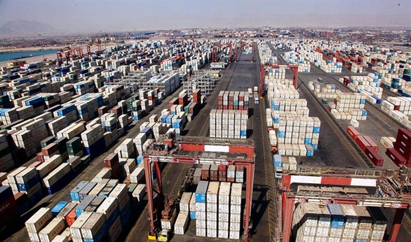 عملیات تعیین تکلیف 4000 کانتینر کالای متروکه کلید خورد

