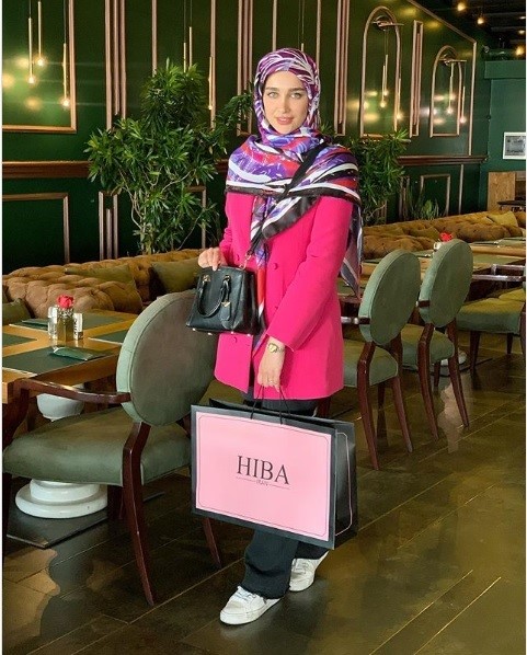 نقش پر رنگ طراح جوان، آناشید حسینی در کارآفرینی و گسترش صنعت نساجی