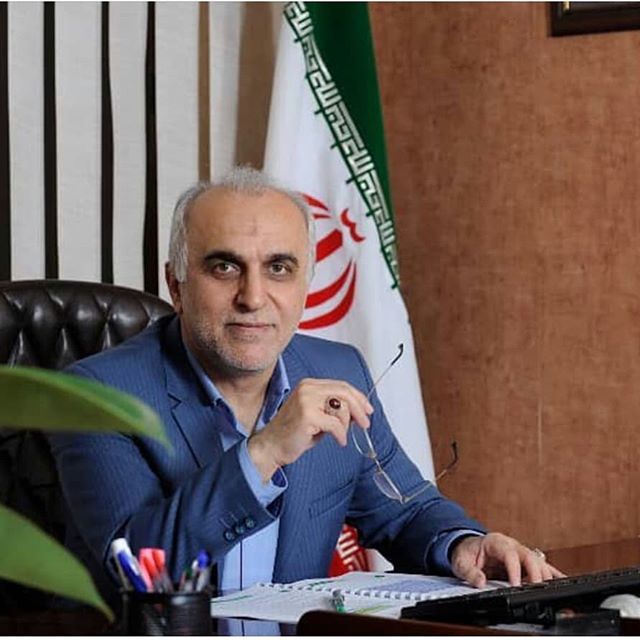 اجرای موفق برنامه های مردمی سازی اقتصاد کشور با فرهنگ سازی و همراه سازی مردم


