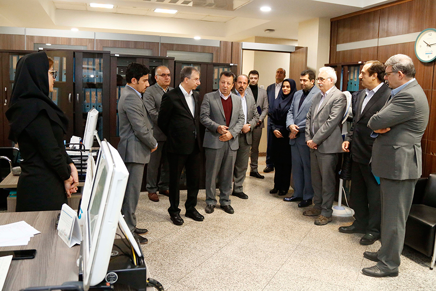 تخصص گرایی در نقش های سازمانی یک ضرورت است