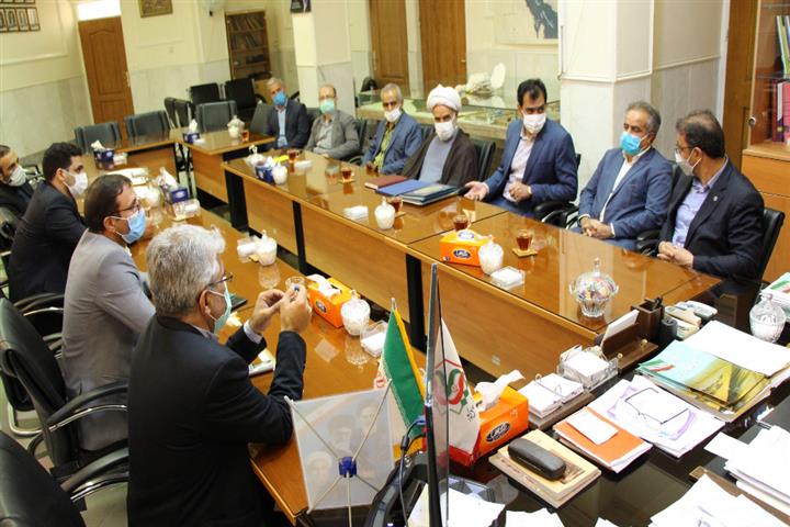 دیدار مدیر کل تامین اجتماعی اصفهان با فرماندار و مسئولان شهرستان آران و بیدگل
