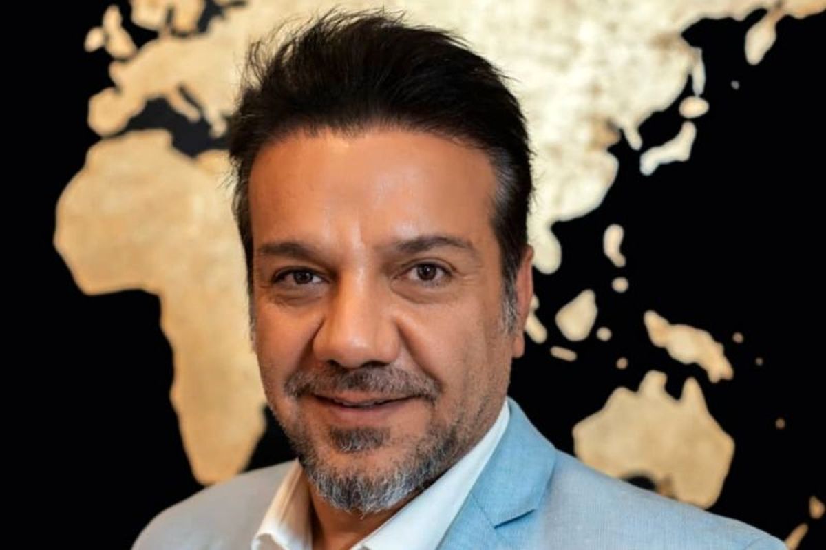 مجری جنجالی شبکه یک پس از توهین به پرسپولیس اخراج شد + جزئیات