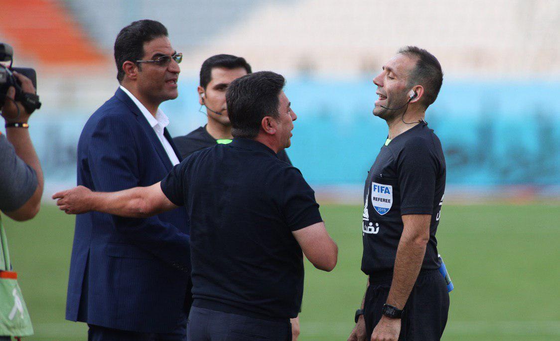 درگیری لفظی قلعه‌نویی با یک پرسپولیسی
