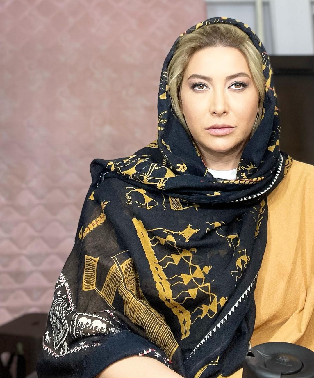 بازیگر سریال ستایش سکته کرد | عکسهای فریبا نادری و همسر میلیاردرش