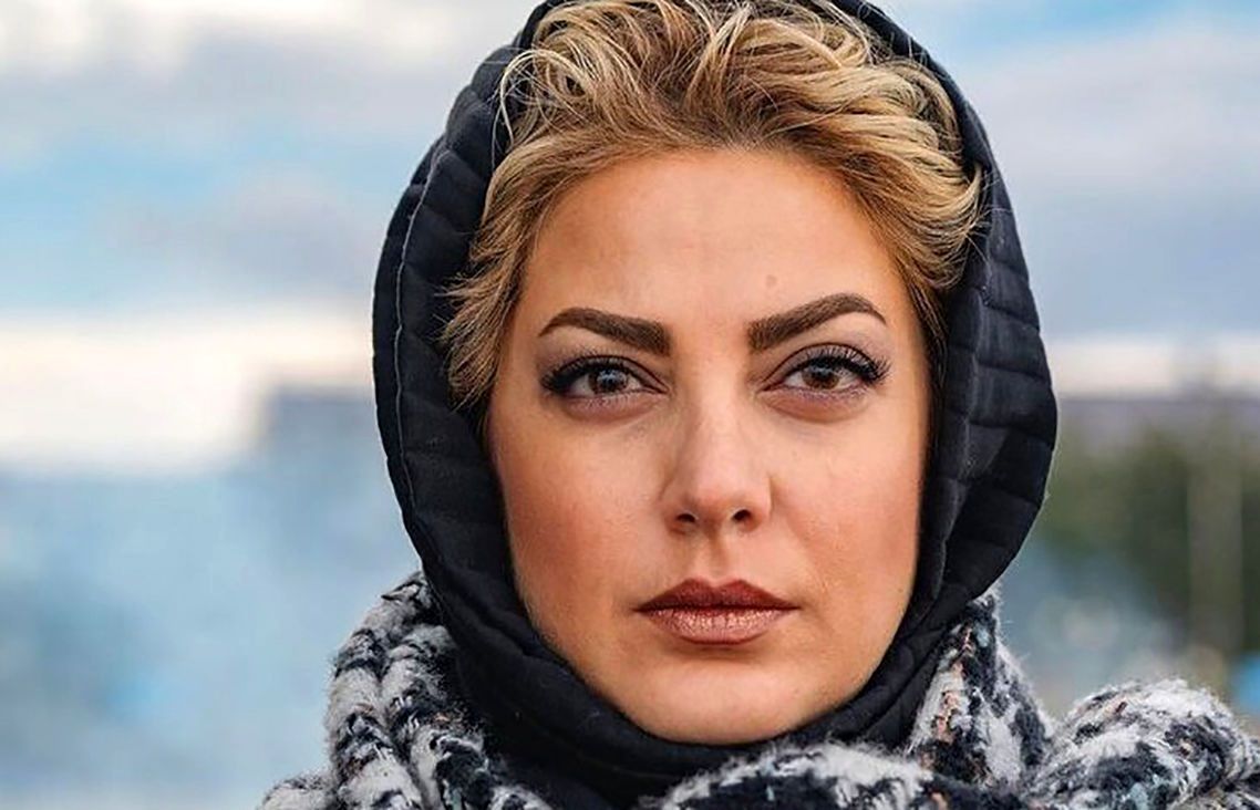 عشق خواننده معروف به طناز طباطبایی تمامی ندارد  | پیج خواننده معروف همه چیز را لو داد 
