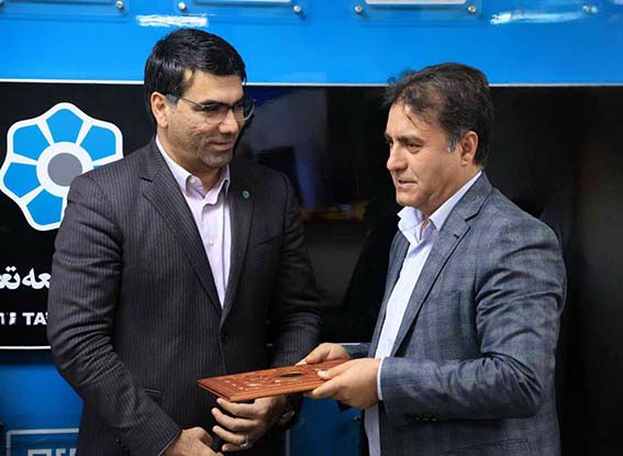 تکریم مدیر پیشین و معرفی سرپرست جدید مدیریت سرمایه انسانی بانک توسعه تعاون

