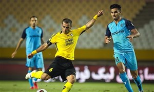 با امیر قلعه نوعی بد رفتاری کردید!
