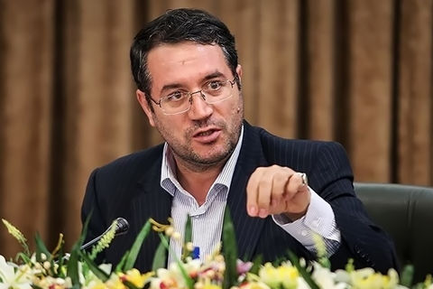  کاهش ۱۰ میلیارد دلاری واردات کشور تا سال ۱۴۰۰