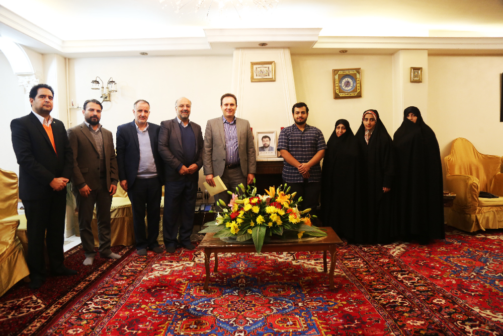 دیدار مدیران ایدرو با خانواده معظم شهید حسن شیبانی