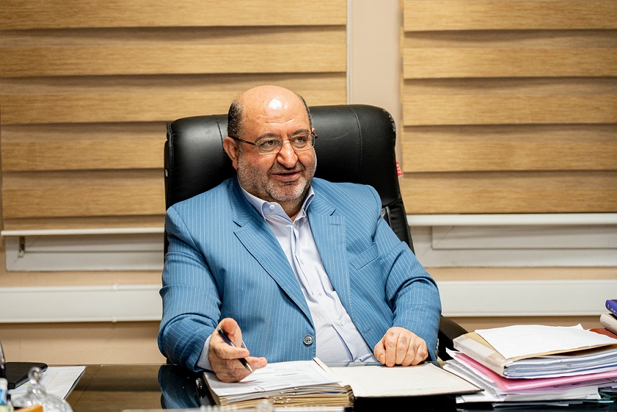 کارگران پیشتازان تولید و شکوفایی اقتصادی این مرز و بوم هستند

