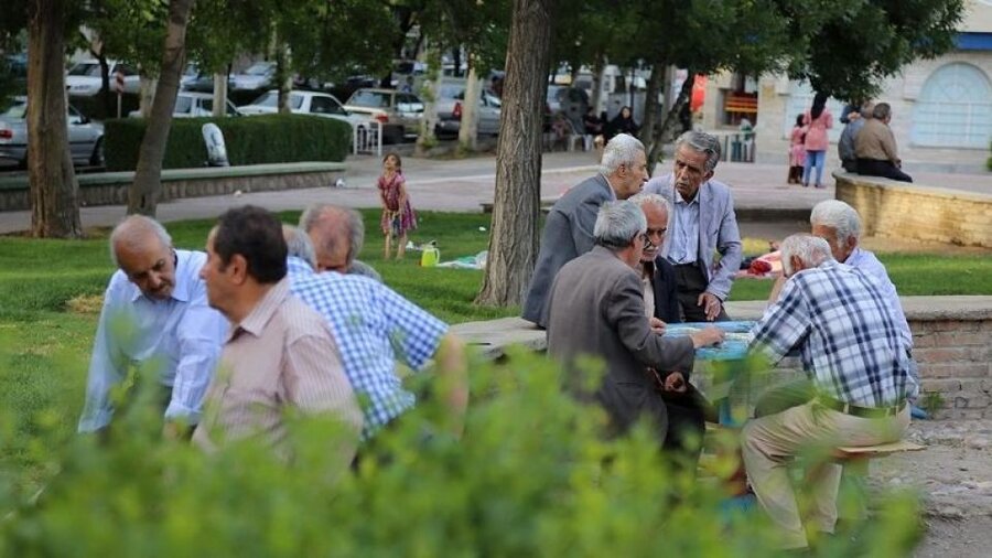 کدام بازنشستگان مشمول همسان سازی می شوند؟
