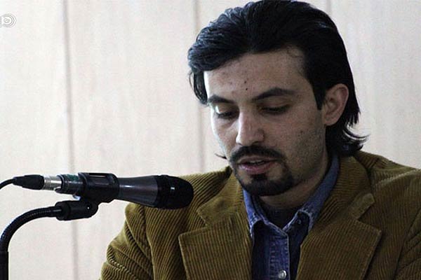 چگونه زبان فارسی را به زبان گفت و گوهای بین المللی وارد کنیم؟