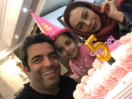 عکس دیده نشده از یکتا ناصر و منوچهر هادی در دادگاه جنایی|منوچهر هادی و یکتا ناصر پیش قاضی شرمگین شدن