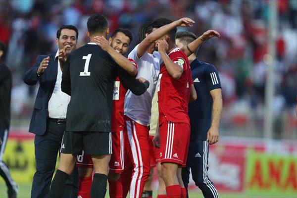 سلفی جذاب تراکتوری‌ها پس از پیروزی برابر پرسپولیس