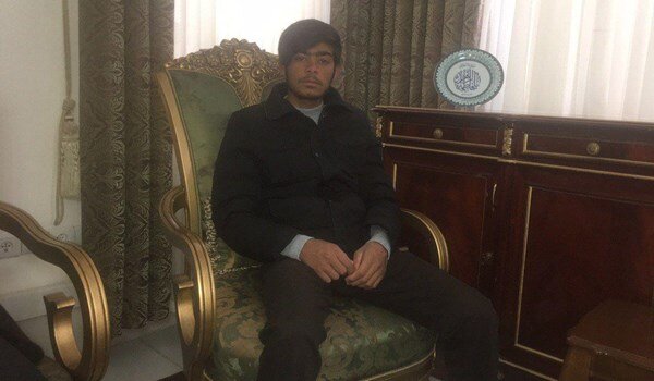 جوان ناشنوای ایرانی به کنار خانواده بازگشت
