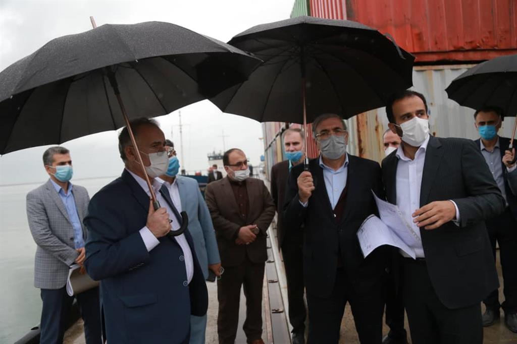 بازدید مشاور رییس جمهور از طرح های توسعه ای منطقه آزاد انزلی