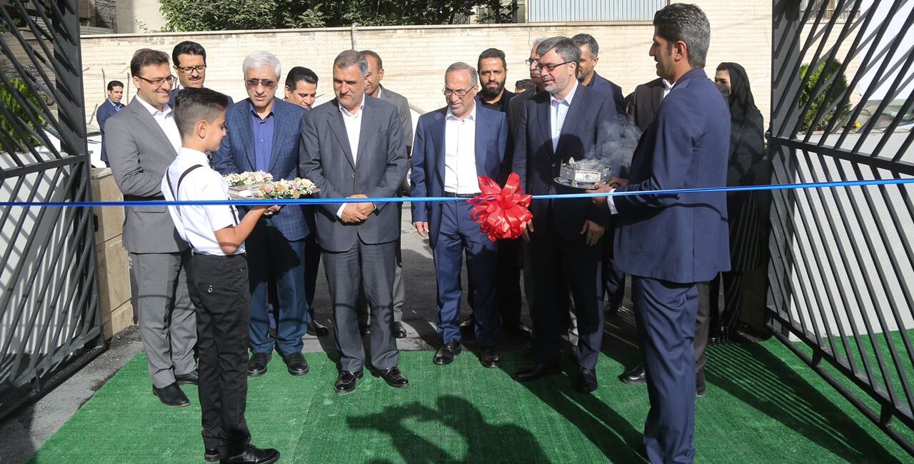 تقدیر فرمانده یگان حفاظت محیط زیست کشور از مدیرعامل بیمه رازی