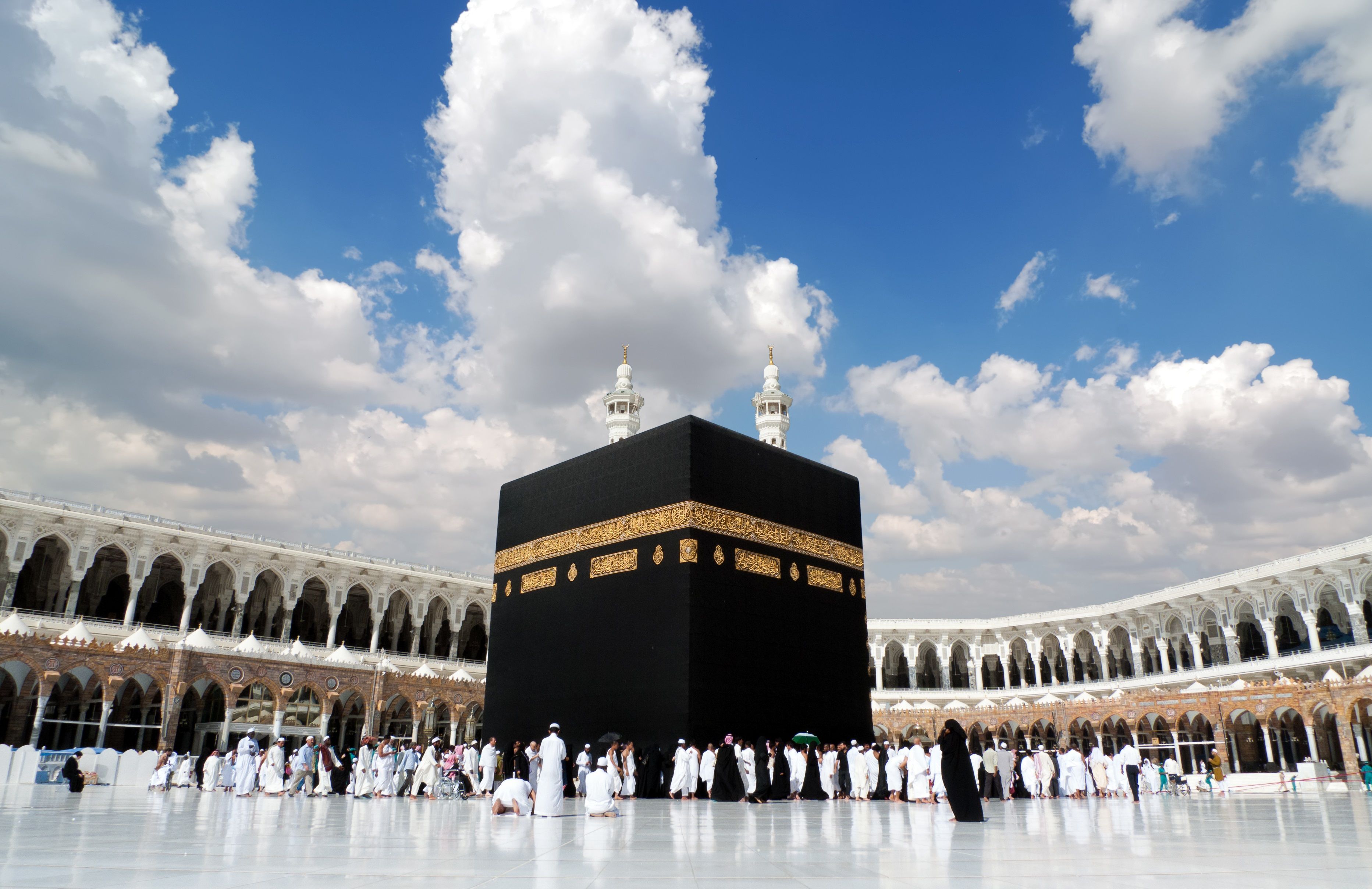 اتفاق عجیب در مکه + فیلم 