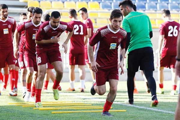 I.T.C هافبک پرسپولیس دریافت شد