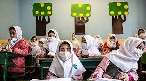 احتمال بازگشایی مدارس در اواخر تابستان