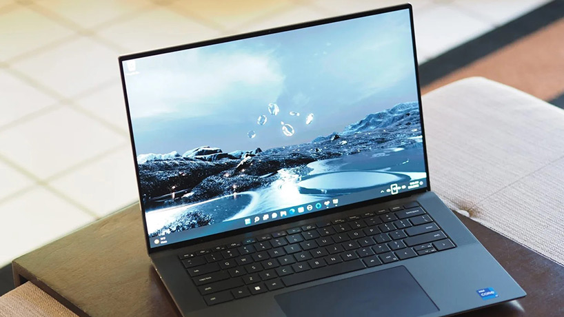 بررسی لپ تاپ XPS 15 9520 دل
