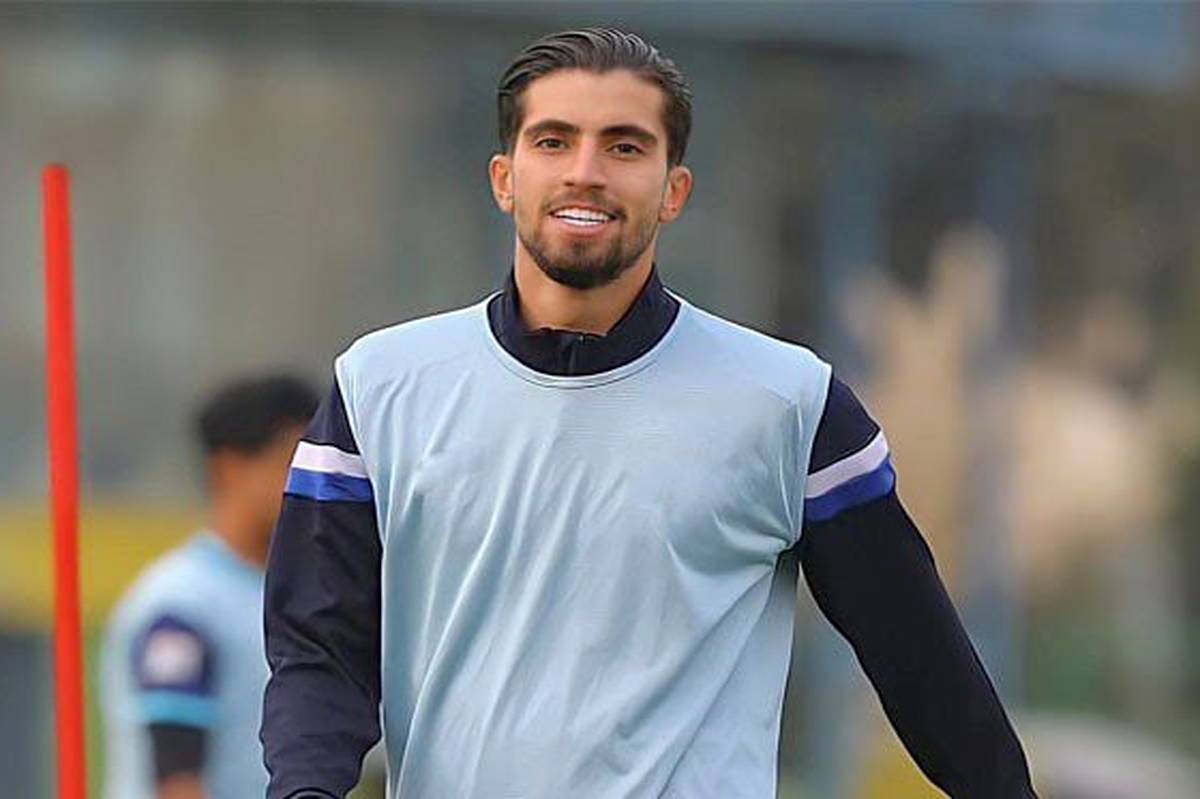 بمب نقل و انتقالات در استقلال / شاگرد نکونام راهی استقلال میشود