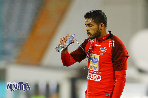 بازیکن سابق پرسپولیس تهدیدی برای فوتبال ایران!