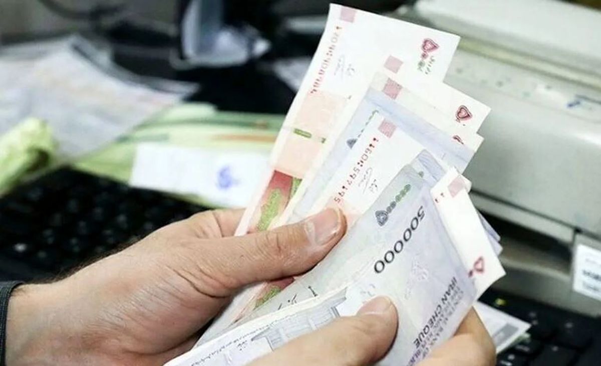 دولت چهاردهم کالابرگ الکترونیکی را جایگزین یارانه نقدی کند
