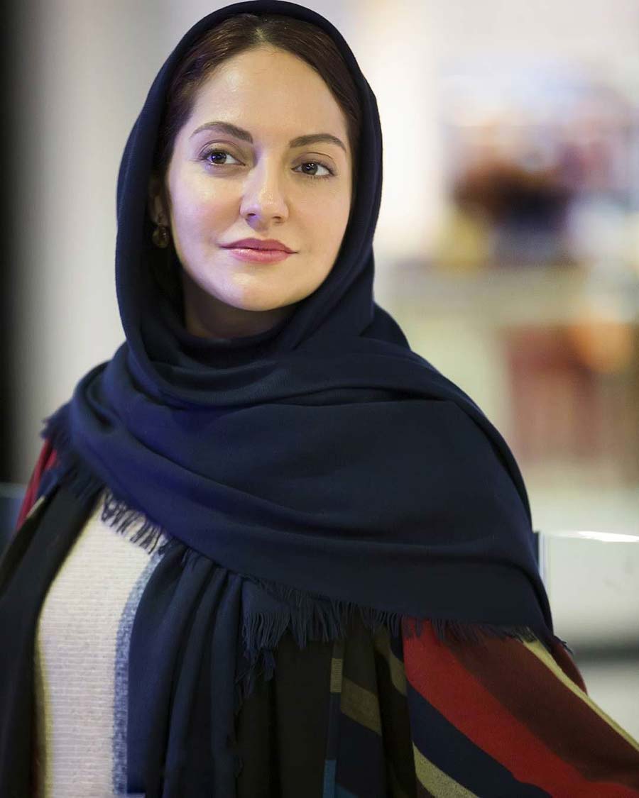 جنجال عکس های لو رفته مهناز افشاد در کنار بازیگر مرد + فیلم و عکس 