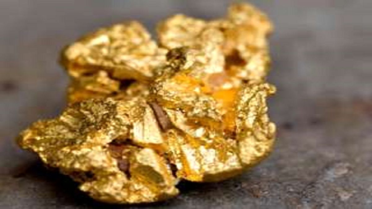 از عطسه های این دختر طلا میبارد+عکس