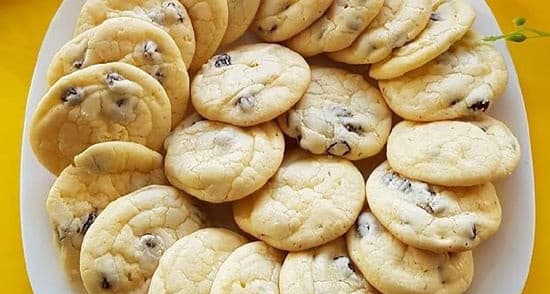 طرز درست کردن شیرینی کشمشی بازاری 