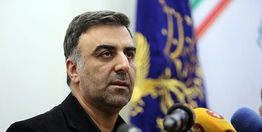 داروغه‌زاده: بیش از ۱۰۰ فیلم فرم جشنواره را پر کرده بودند