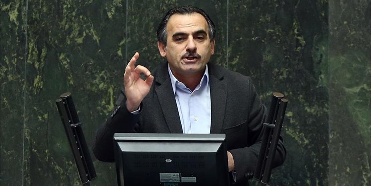 افزایش ۱۵ درصدی حقوق کارمندان تناسبی با نرخ تورم ندارد