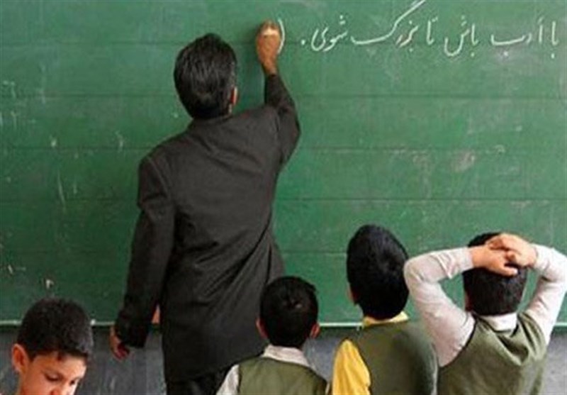 حقوق معلمان افزایش یافت 
