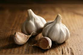 شرایطی که خوردن سیر ممنوع است!
