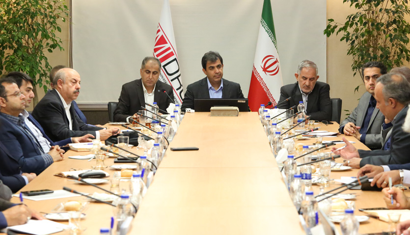 ایمیدرو و سازمان فضایی ایران تفاهمنامه همکاری امضا می کنند