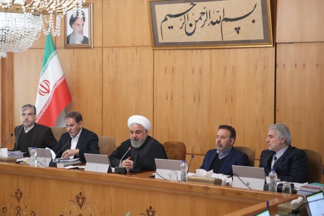 دولت آیین‌نامه اجرایی ستاد تسهیل و رفع موانع تولید را تصویب کرد
