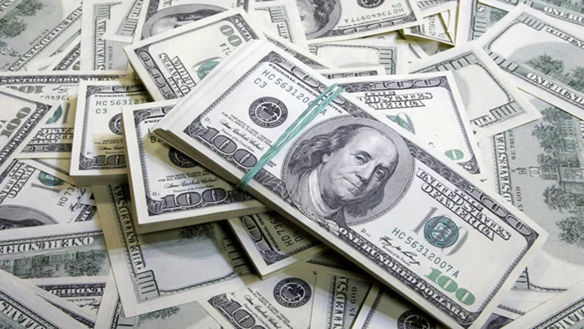 قیمت ارز مسافرتی امروز ۱۷ مهر ۱۴۰۵؛ اختلاف با دلار آزاد چقدر است؟