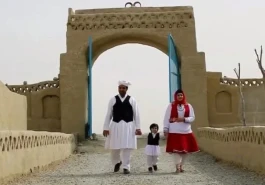 نخ‌های سیاه، روایتگر هویت سیستان؛ هنری که می‌تواند شغل بسازد