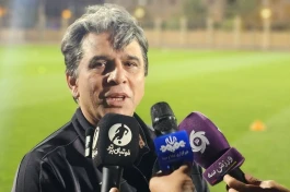 اعتراض سپاهان به اهدای جام قهرمانی لیگ ناتمام به استقلال: نتایج باید در زمین مشخص شود