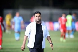 سرمربی چادرملو اردکان: برخی تصمیمات داوران شائبه‌برانگیز است