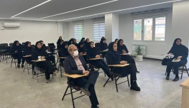 برگزاری مستمر جلسات هم اندیشی و باز آموزی حوزه اسناد پزشکی در شعبه تهران مرکز آتیه‌سازان حافظ